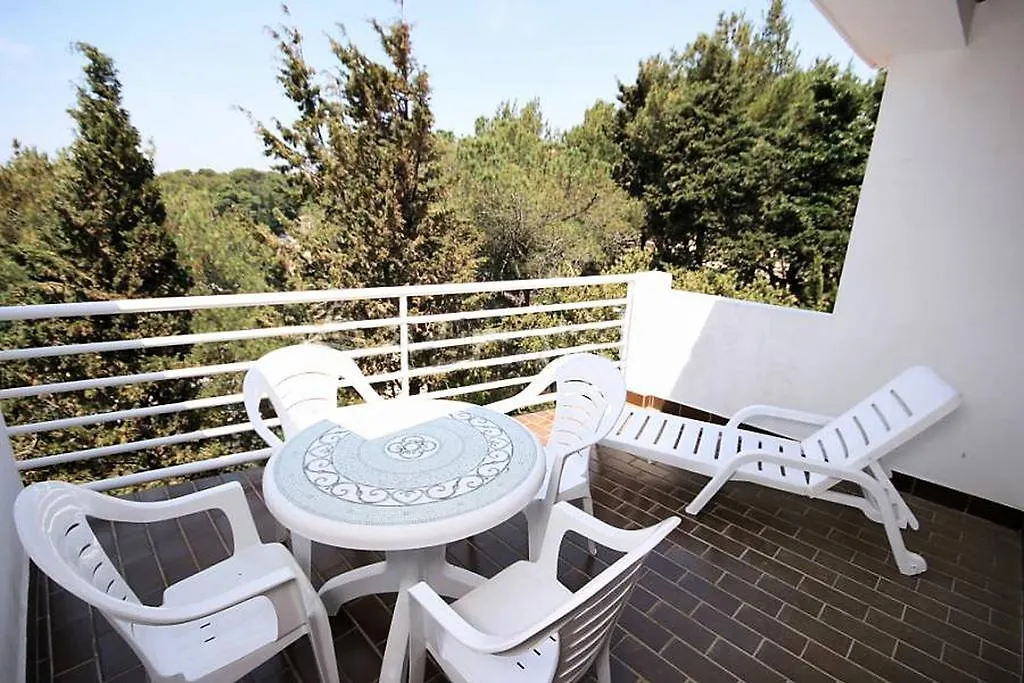 Apartments Seni
